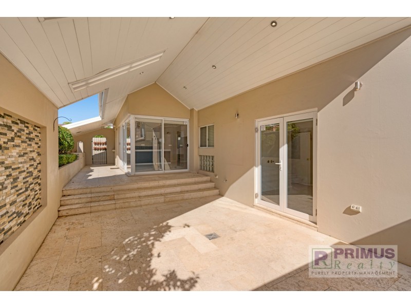 12B Alston Avenue, Como WA 6152