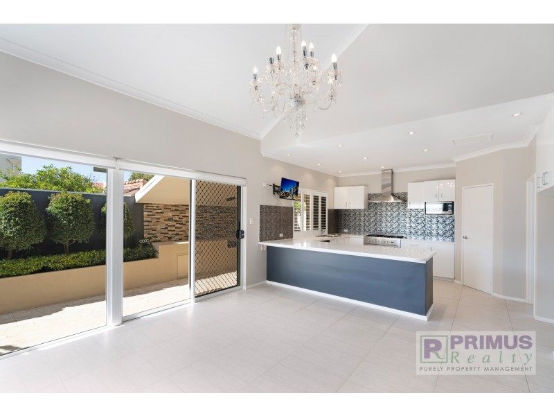 12B Alston Avenue, Como WA 6152