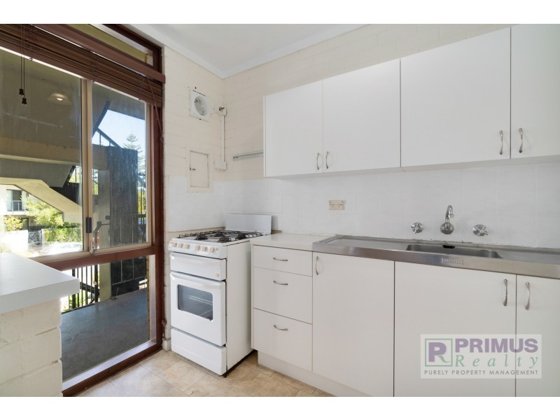 7/2 Stirling Street, South Perth WA 6151