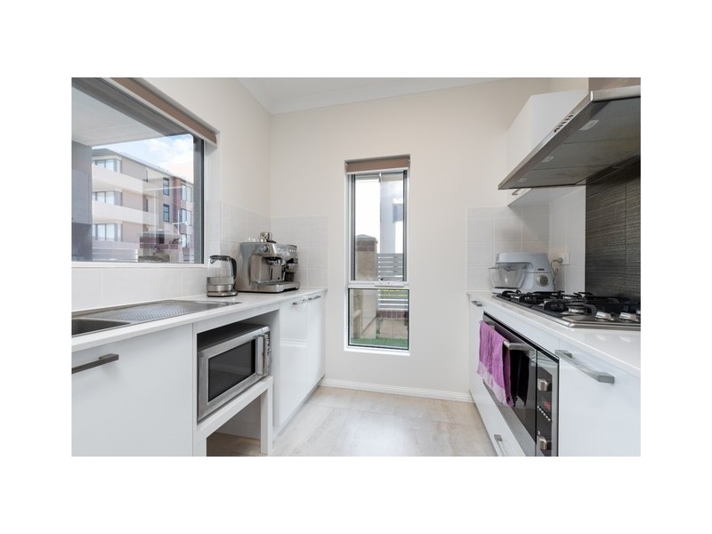 5/7 Marina Drive, Ascot WA 6104