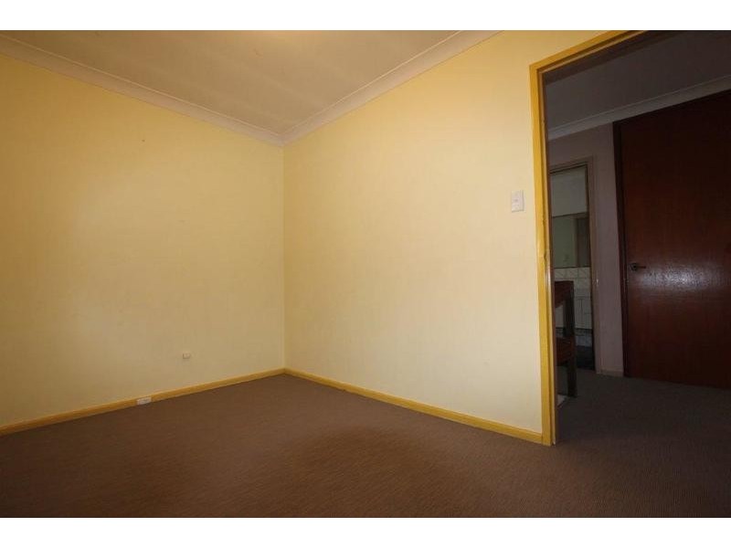 2/4 Lawrence Street, Como WA 6152