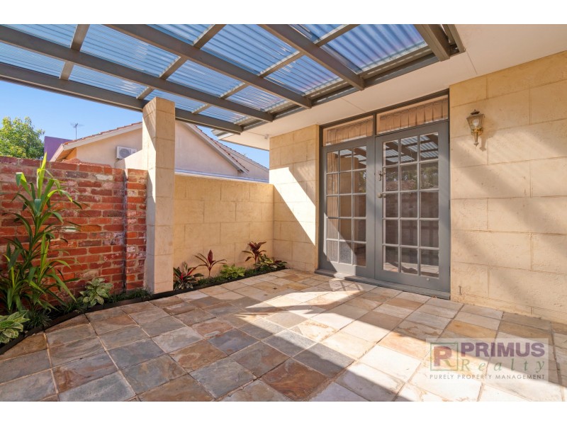 59A Todd Avenue, Como WA 6152