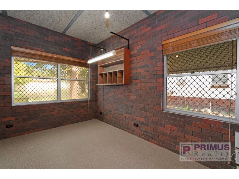 4 Rookwood Street, Mount Pleasant WA 6153