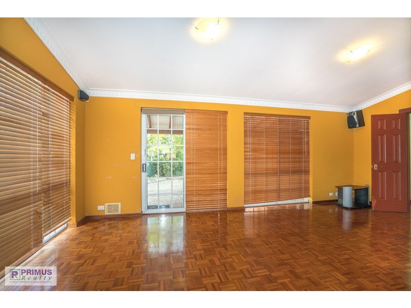 59 Preston Street, Como WA 6152