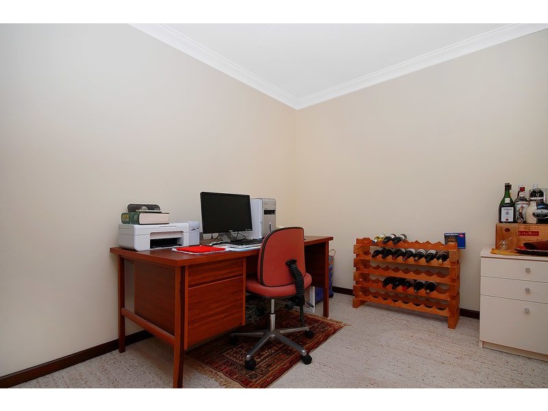 4 Farne Close, Warwick WA 6024