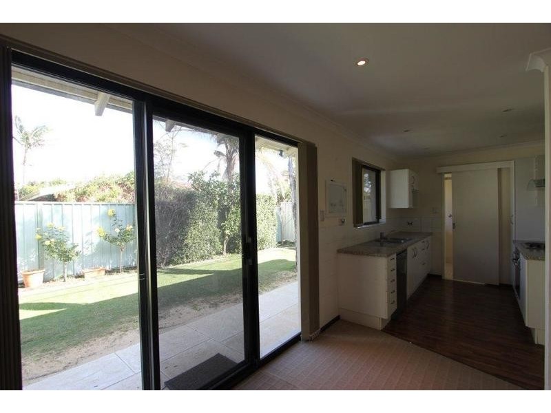 3/141 South Terrace, Como WA 6152