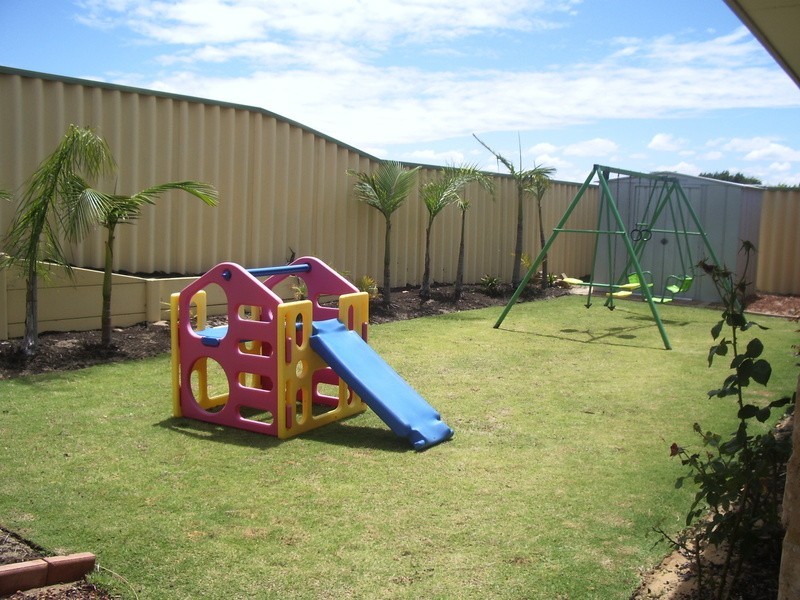 103  Roxburgh Circle, Kinross WA 6028