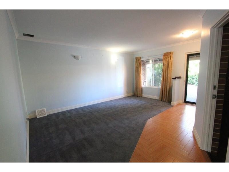 5A Woodloes Street, Cannington WA 6107