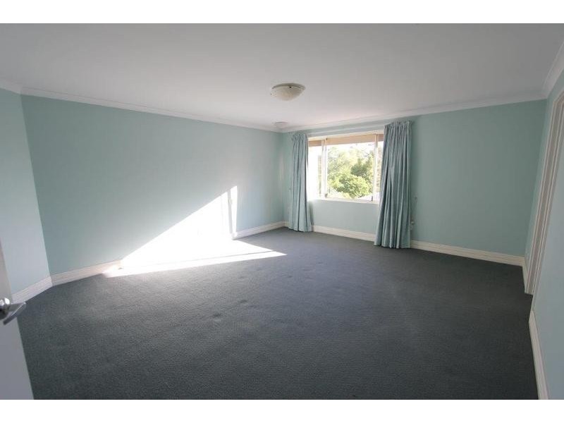 5A Woodloes Street, Cannington WA 6107