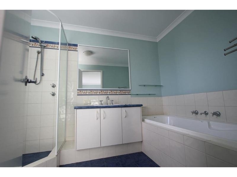 5A Woodloes Street, Cannington WA 6107