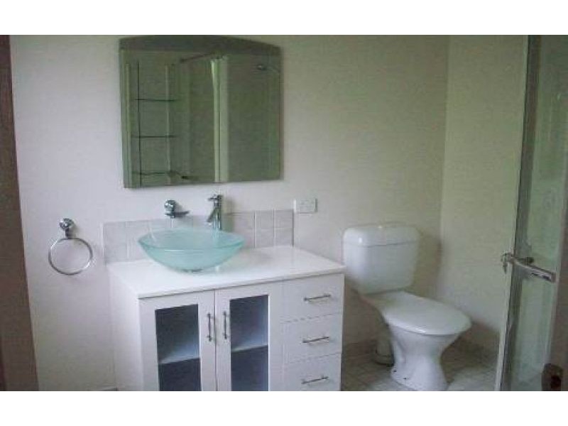 Unit 1 231 King St, Caboolture QLD 4510