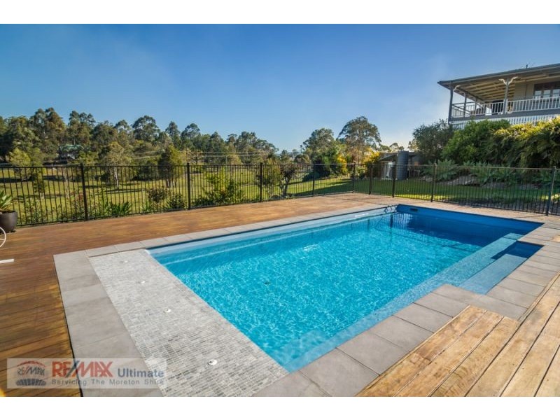 2 Banjo Patterson Drive, Ocean View QLD 4521