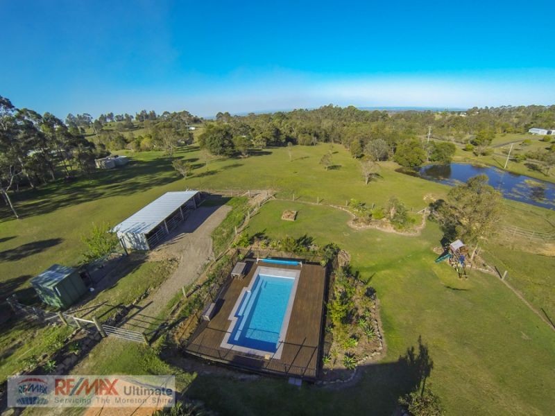 2 Banjo Patterson Drive, Ocean View QLD 4521