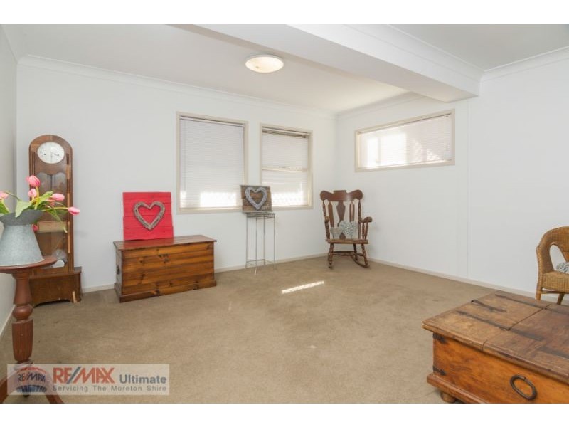 2 Banjo Patterson Drive, Ocean View QLD 4521