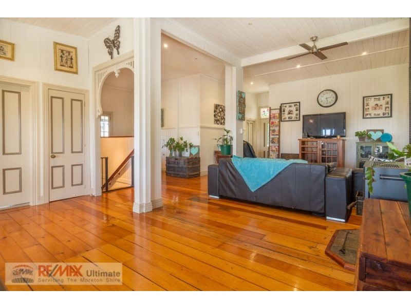 2 Banjo Patterson Drive, Ocean View QLD 4521