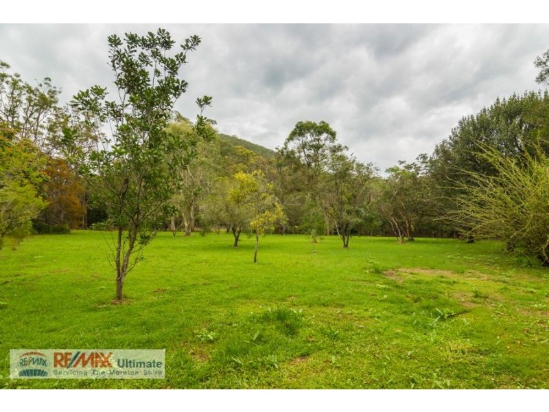 17 Old North Coast Road, Beerburrum QLD 4517