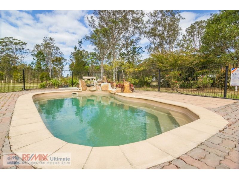 33 Hatchman Court, Elimbah QLD 4516