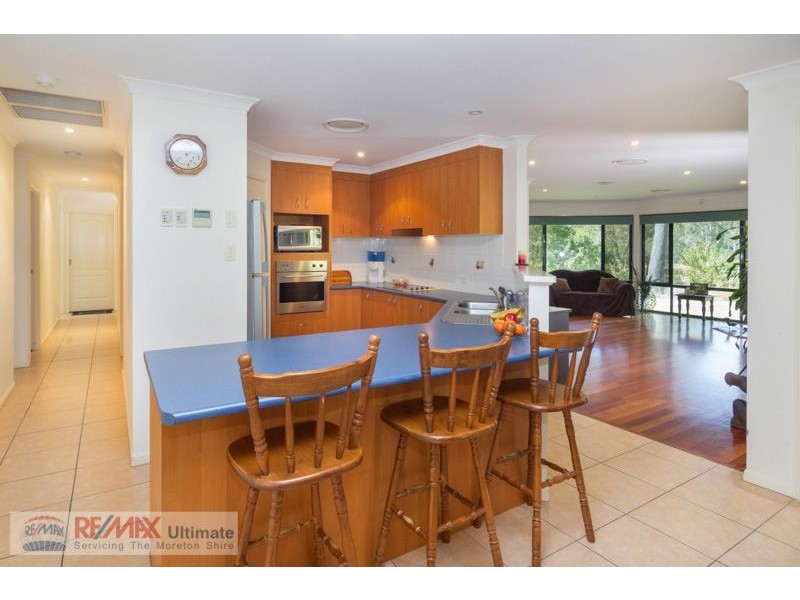 33 Hatchman Court, Elimbah QLD 4516