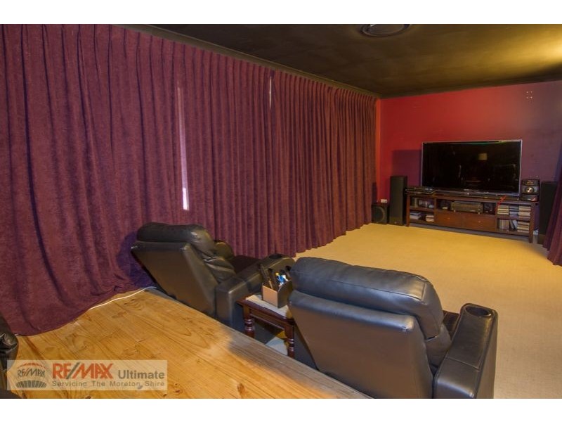 33 Hatchman Court, Elimbah QLD 4516