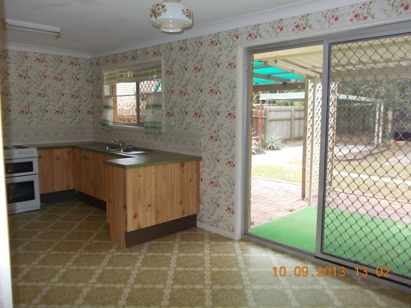 7 Sandpiper Street, Beachmere QLD 4510