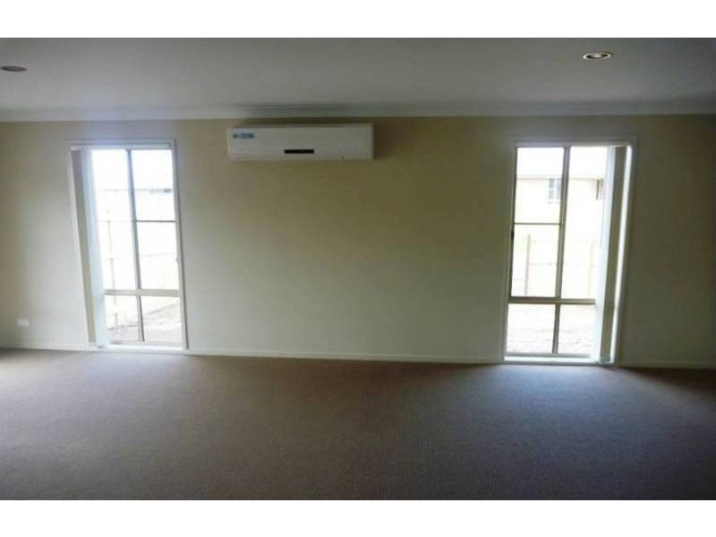 2 Bitou Place, Morayfield QLD 4506