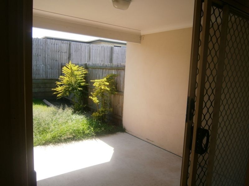 Unit A 16  Adonis Court, Rothwell QLD 4022