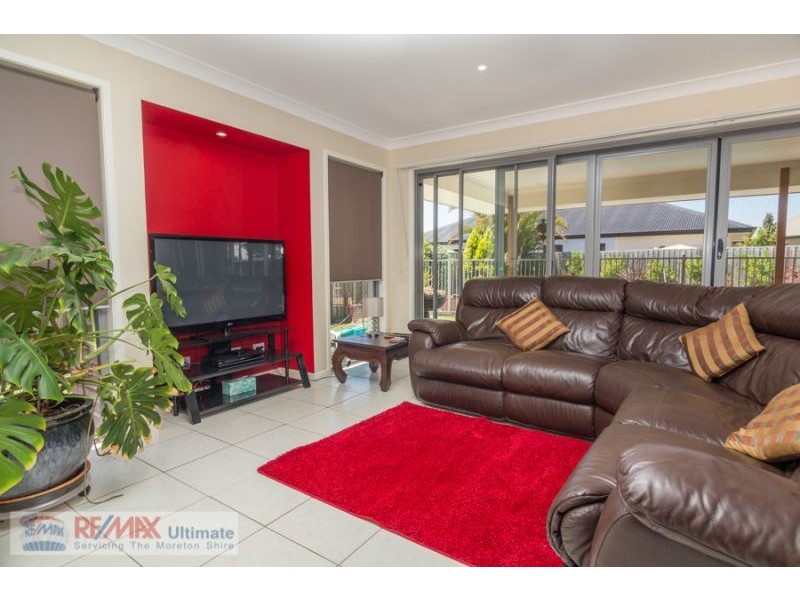 49 Maidenhair Drive, Narangba QLD 4504