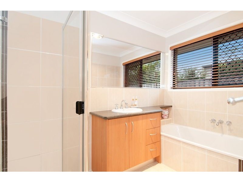20 Creekside Drive, Narangba QLD 4504