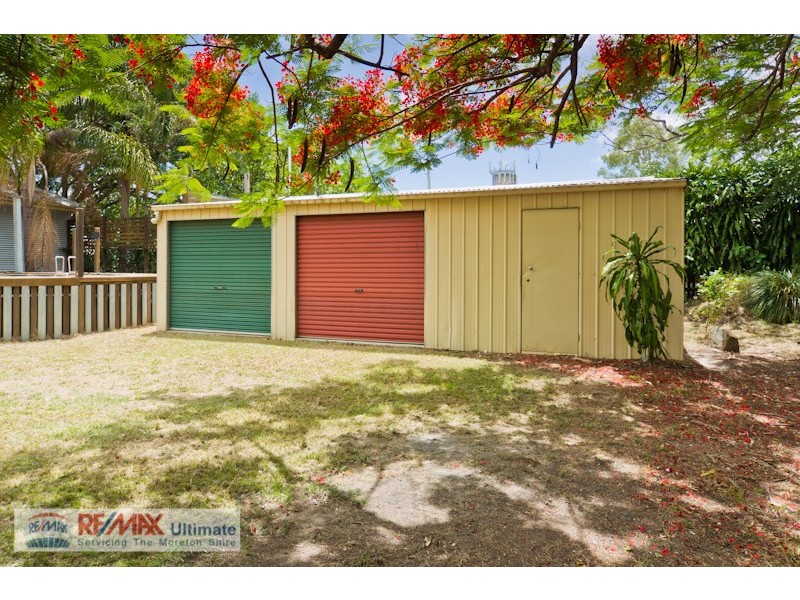 869 Beachmere Road, Beachmere QLD 4510