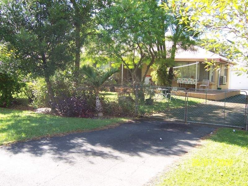 194 Caboolture-Bribie Island Rd, Caboolture QLD 4510