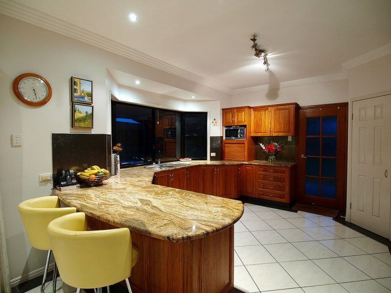 105 Campbell Parade, Beachmere QLD 4510
