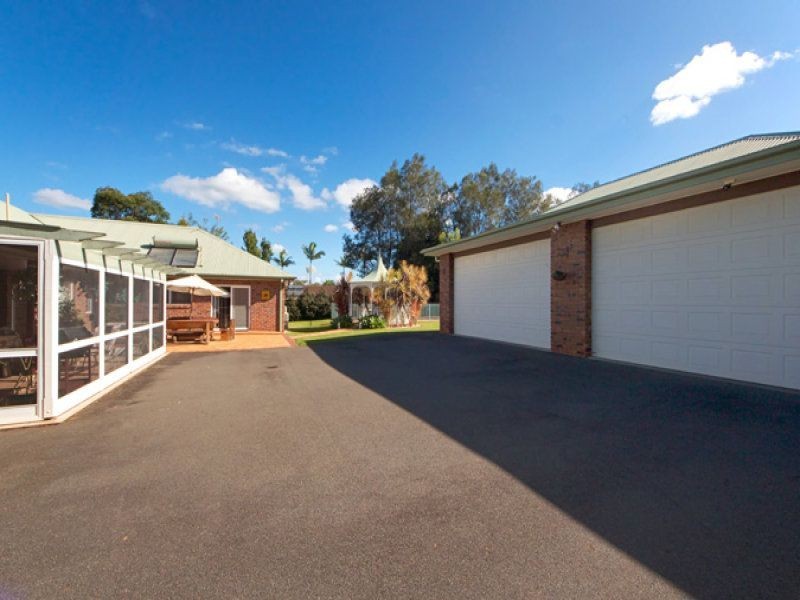 5 Ann-Maree Dr, Caboolture QLD 4510