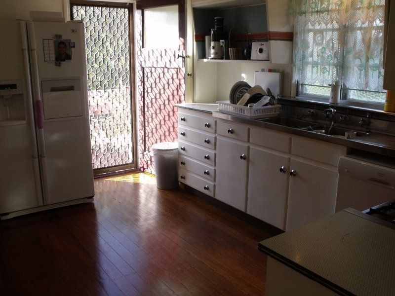 215 Smiths Road, Caboolture QLD 4510