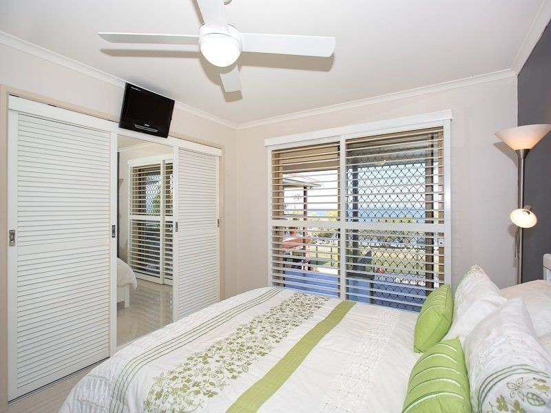 15 Clark Terrace, Sandstone Point QLD 4511