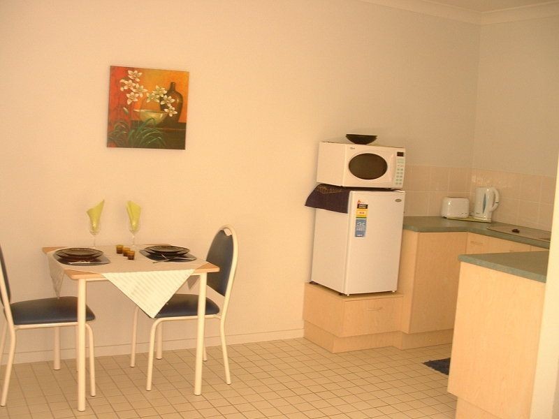 28/56 Biggs Ave, Beachmere QLD 4510