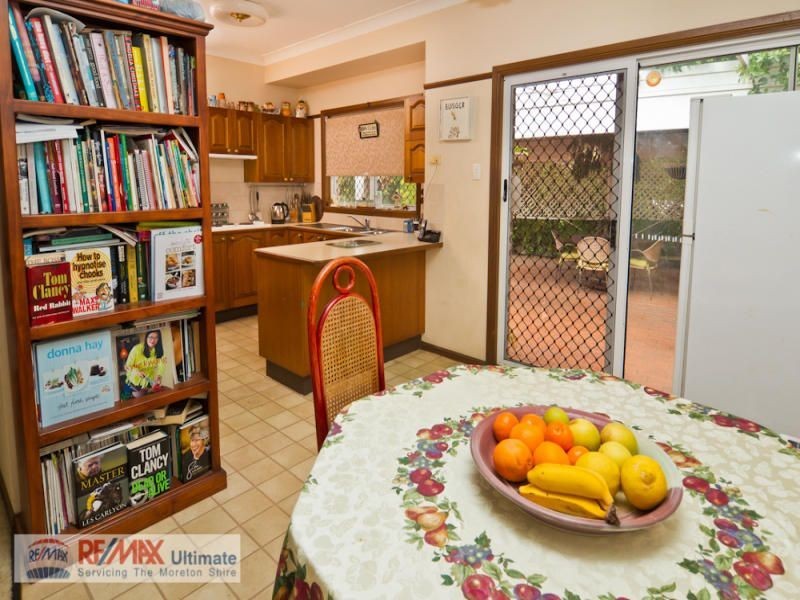 2 Lesley Avenue, Caboolture QLD 4510