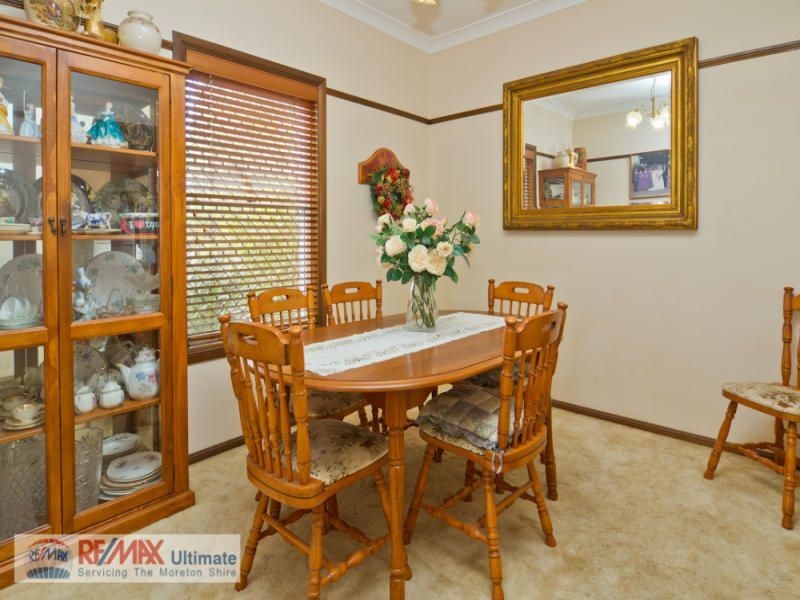 2 Lesley Avenue, Caboolture QLD 4510