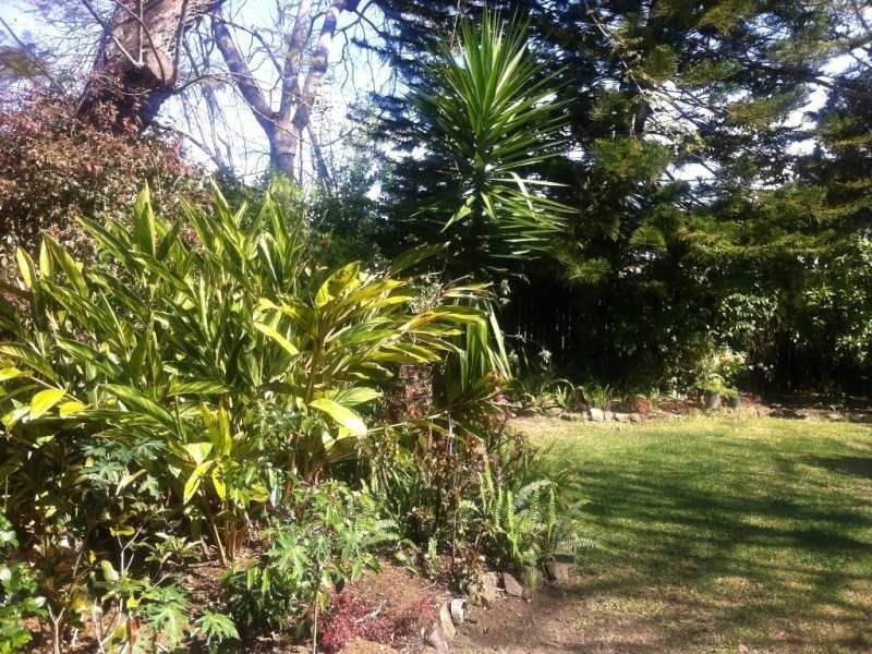 2 Lesley Avenue, Caboolture QLD 4510