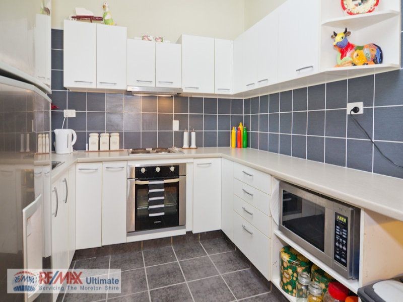 10 Douglas Drive, Caboolture QLD 4510