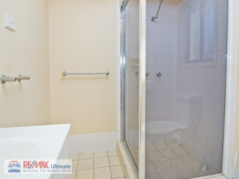 46 Columbia Drive, Beachmere QLD 4510