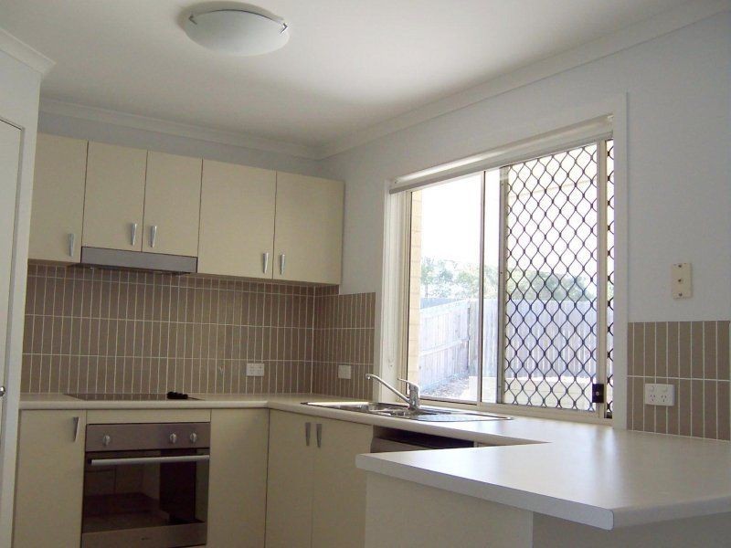 8 Wallaby Place, Morayfield QLD 4506