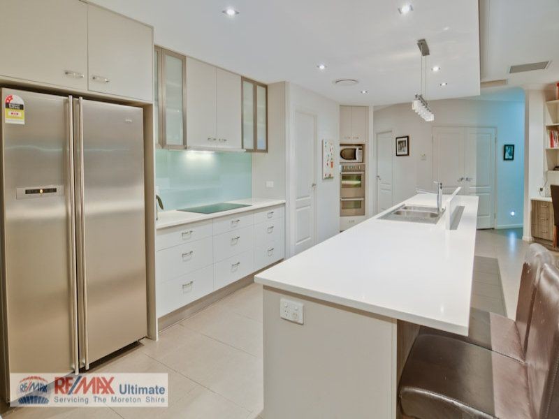 82 Burgundy Drive, Morayfield QLD 4506