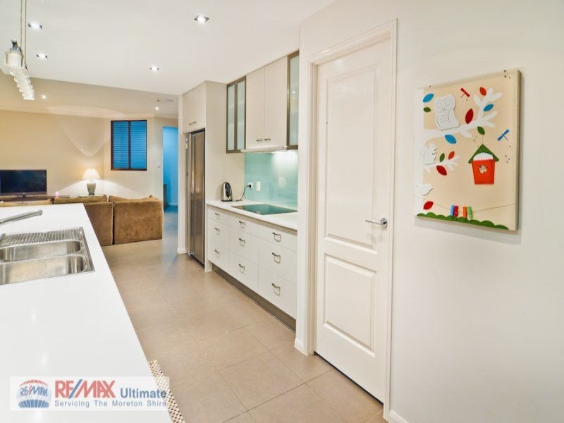 82 Burgundy Drive, Morayfield QLD 4506