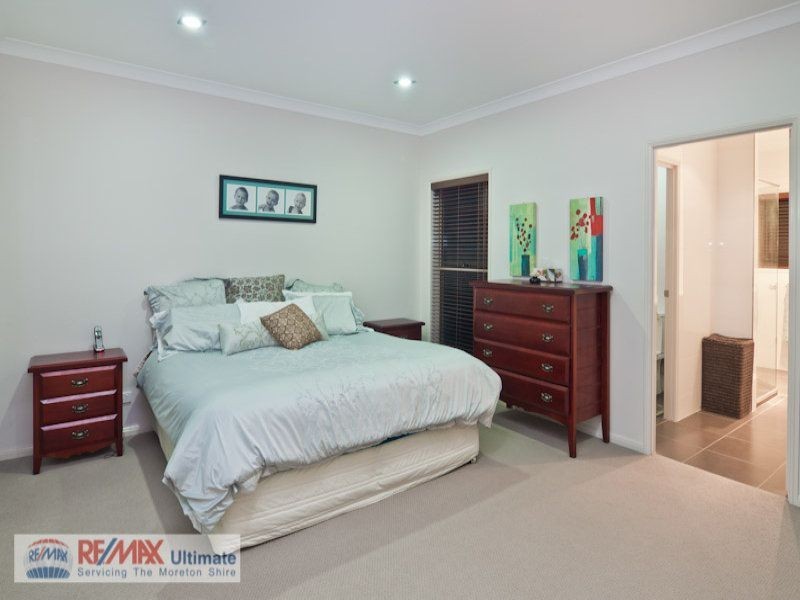 82 Burgundy Drive, Morayfield QLD 4506