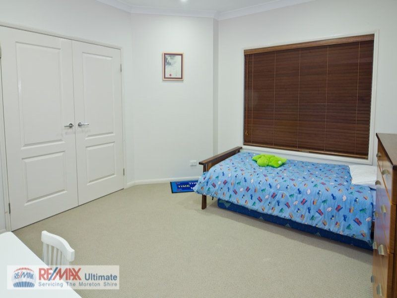 82 Burgundy Drive, Morayfield QLD 4506
