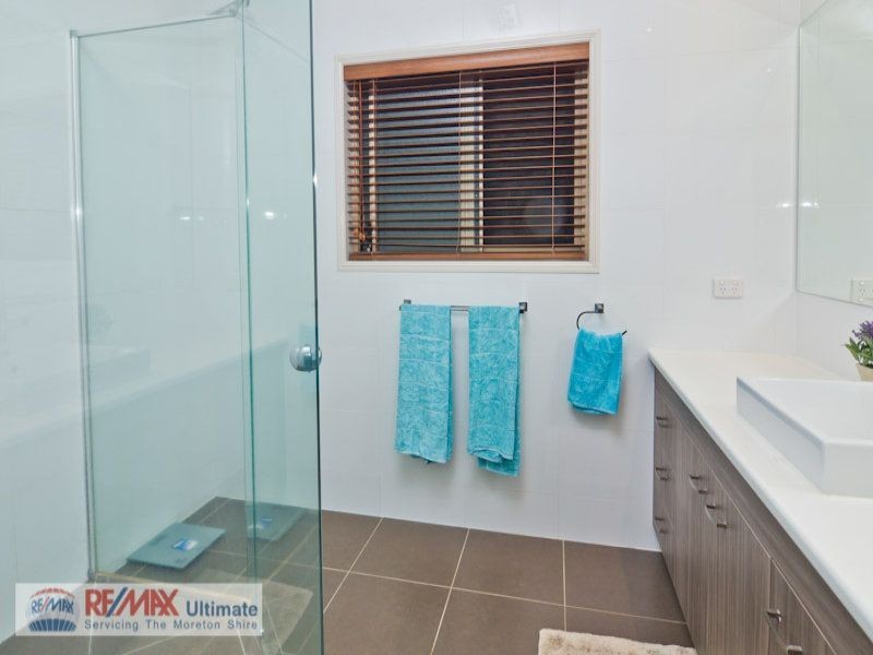 82 Burgundy Drive, Morayfield QLD 4506