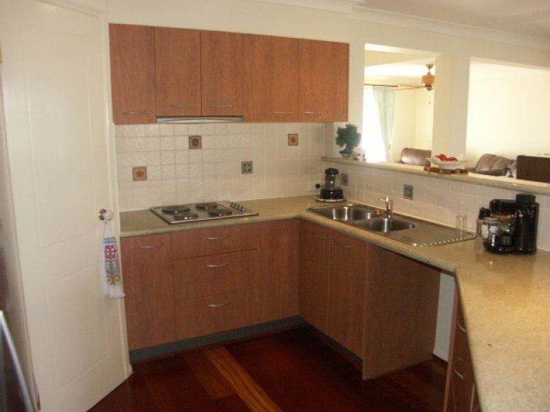 77 Summerfields  Dr, Caboolture QLD 4510