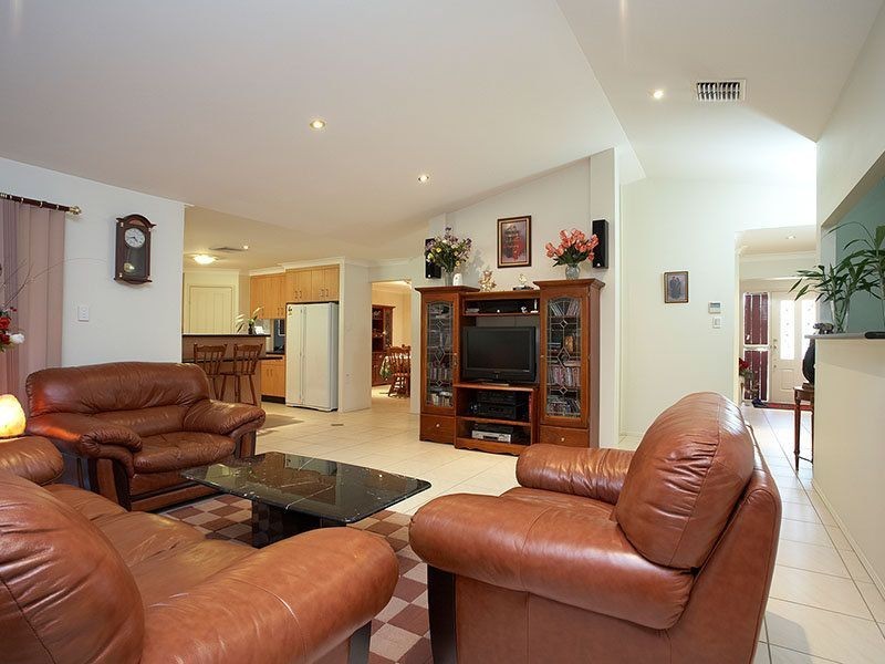 9 Thyme  Ct, Upper Caboolture QLD 4510