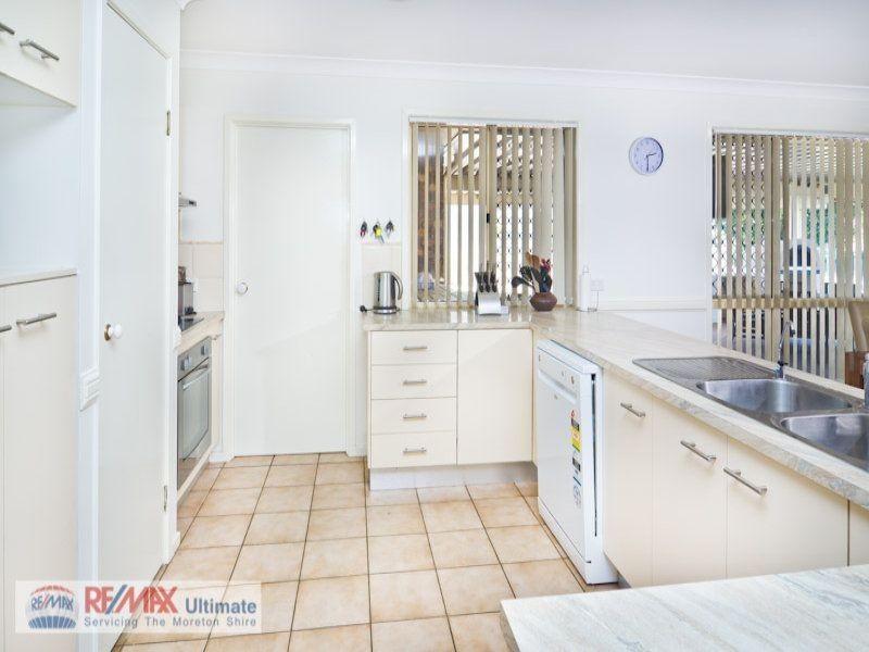 45 Lever Court, Ningi QLD 4511