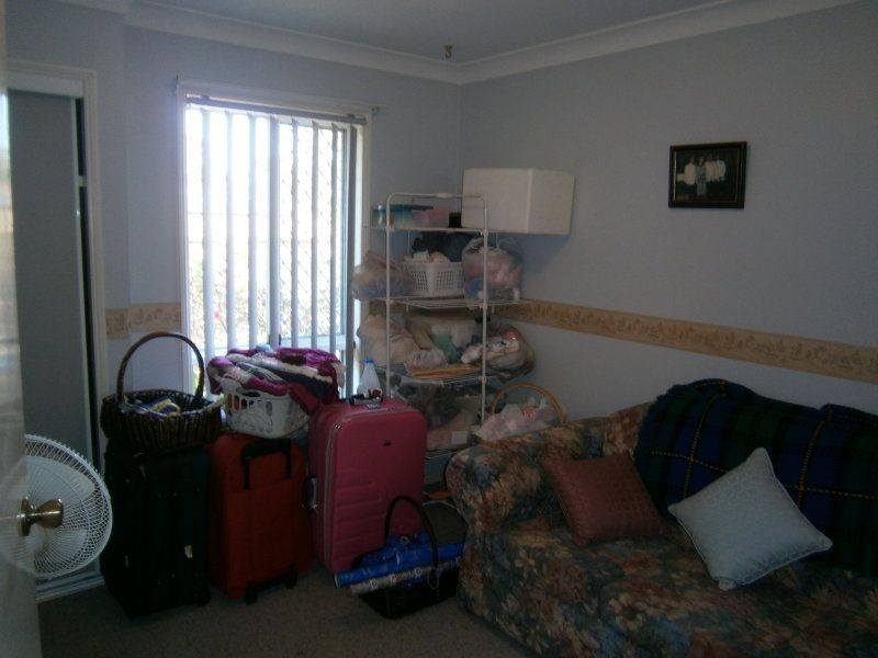 8 Frangipani Court, Kallangur QLD 4503